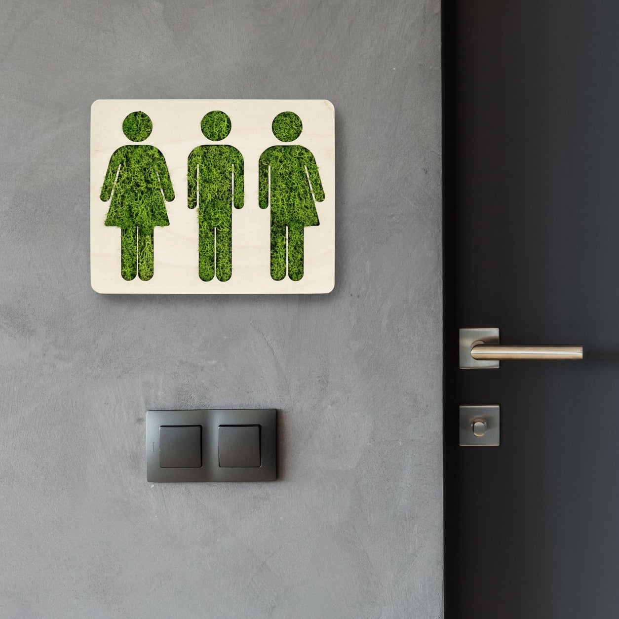 MOOS.WC.TRIO