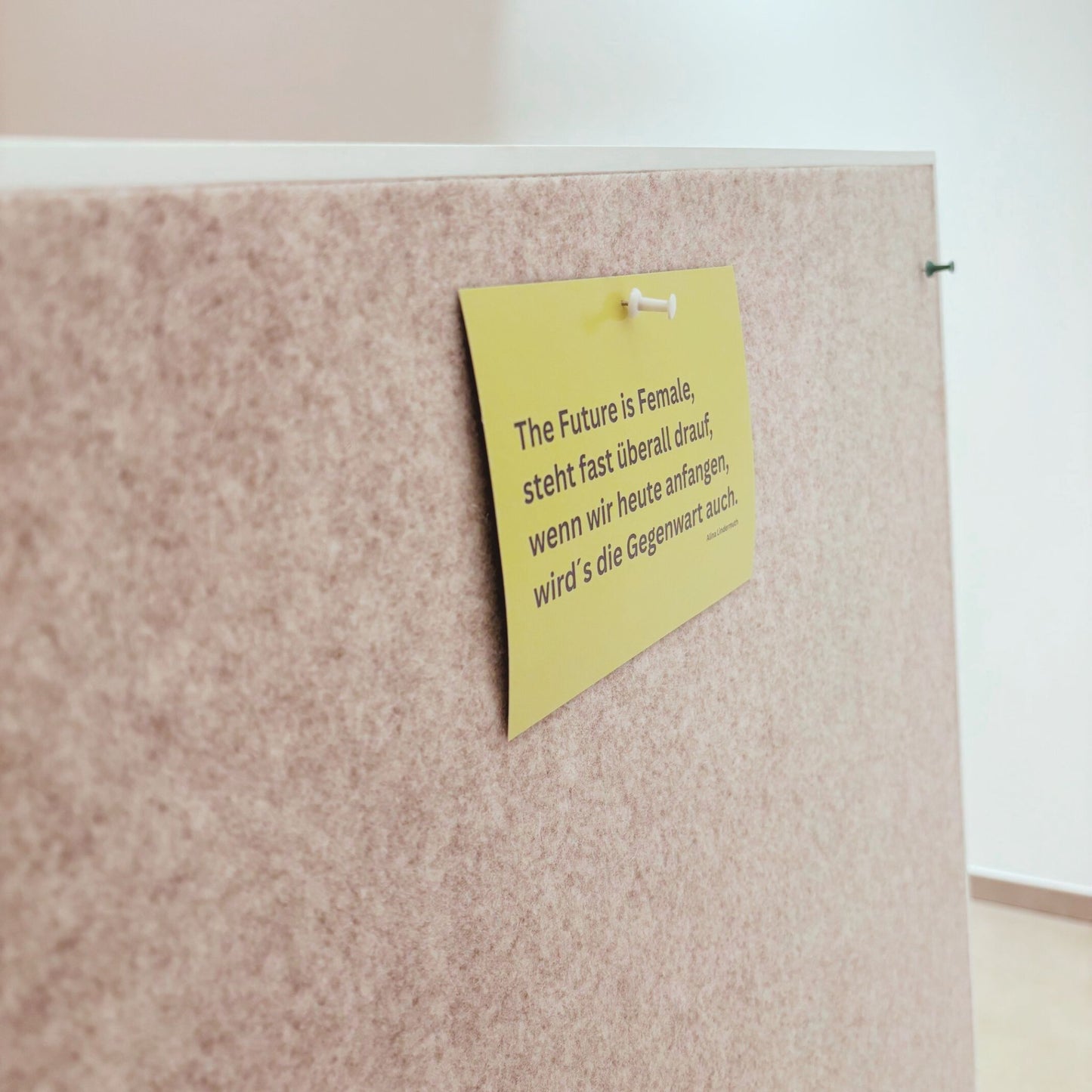 GAMECHANGER - der mobile Raumteiler